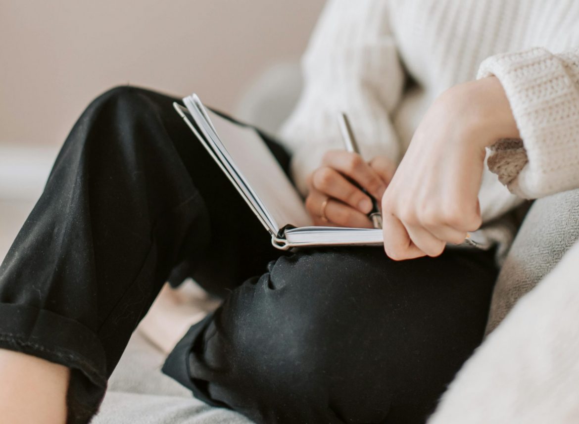 How to start journaling in 2025