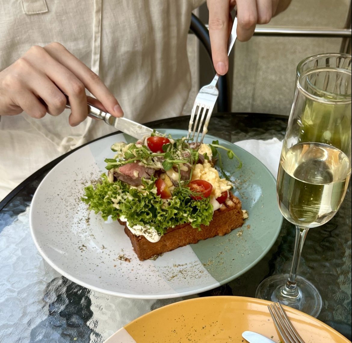 Does eating your food in a specific order really matter?