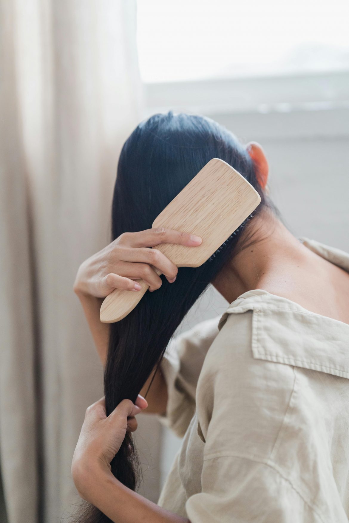 5 reasons your hair is thinning and what you can do about it