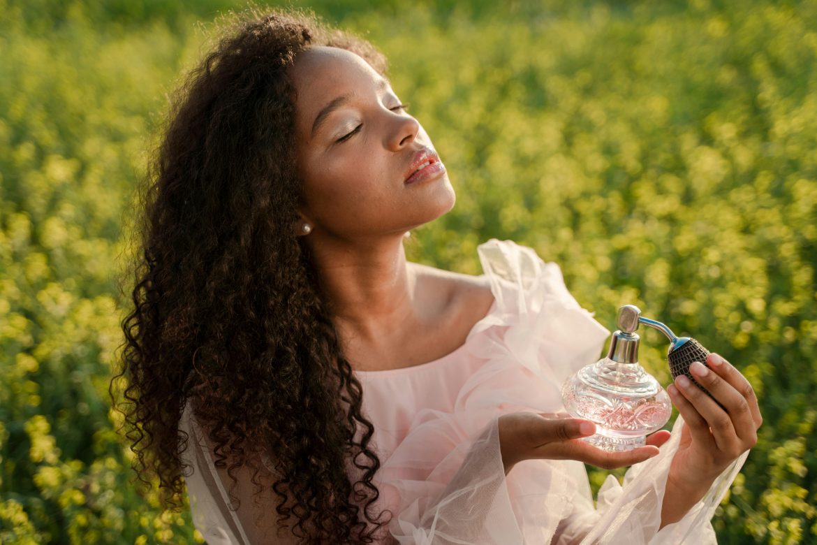 7 Strange ingredients used in perfume