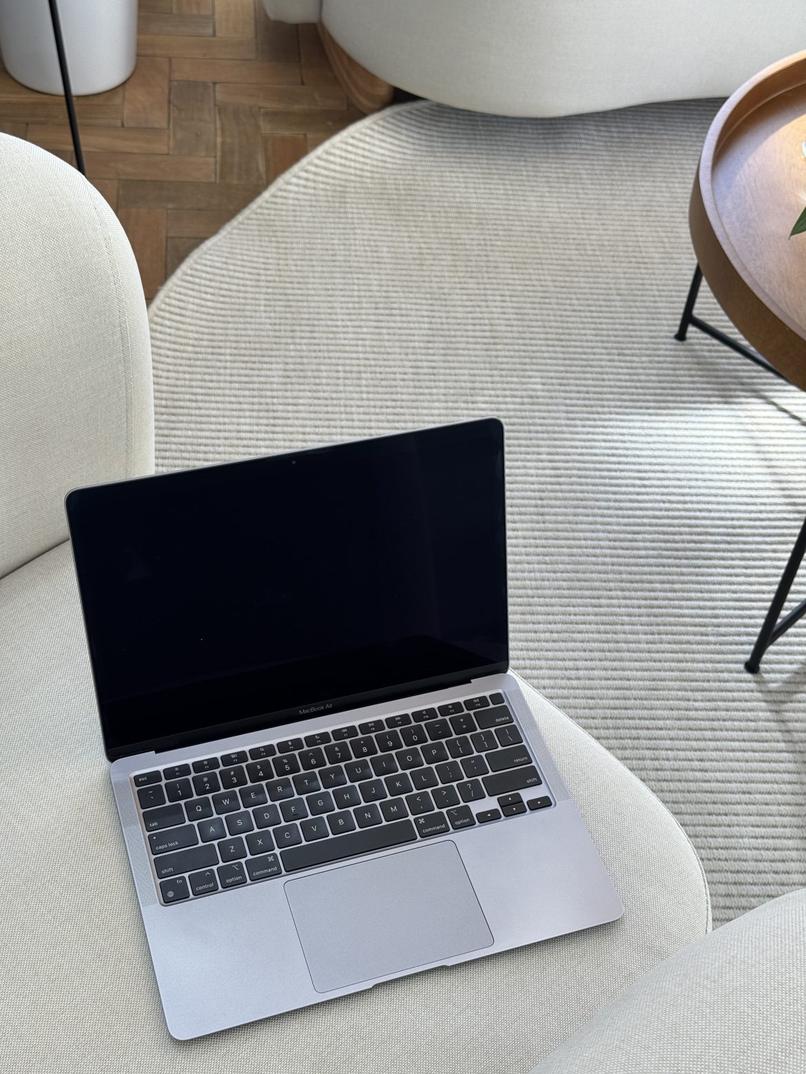 Is it time for a digital detox? What it can do for your creativity