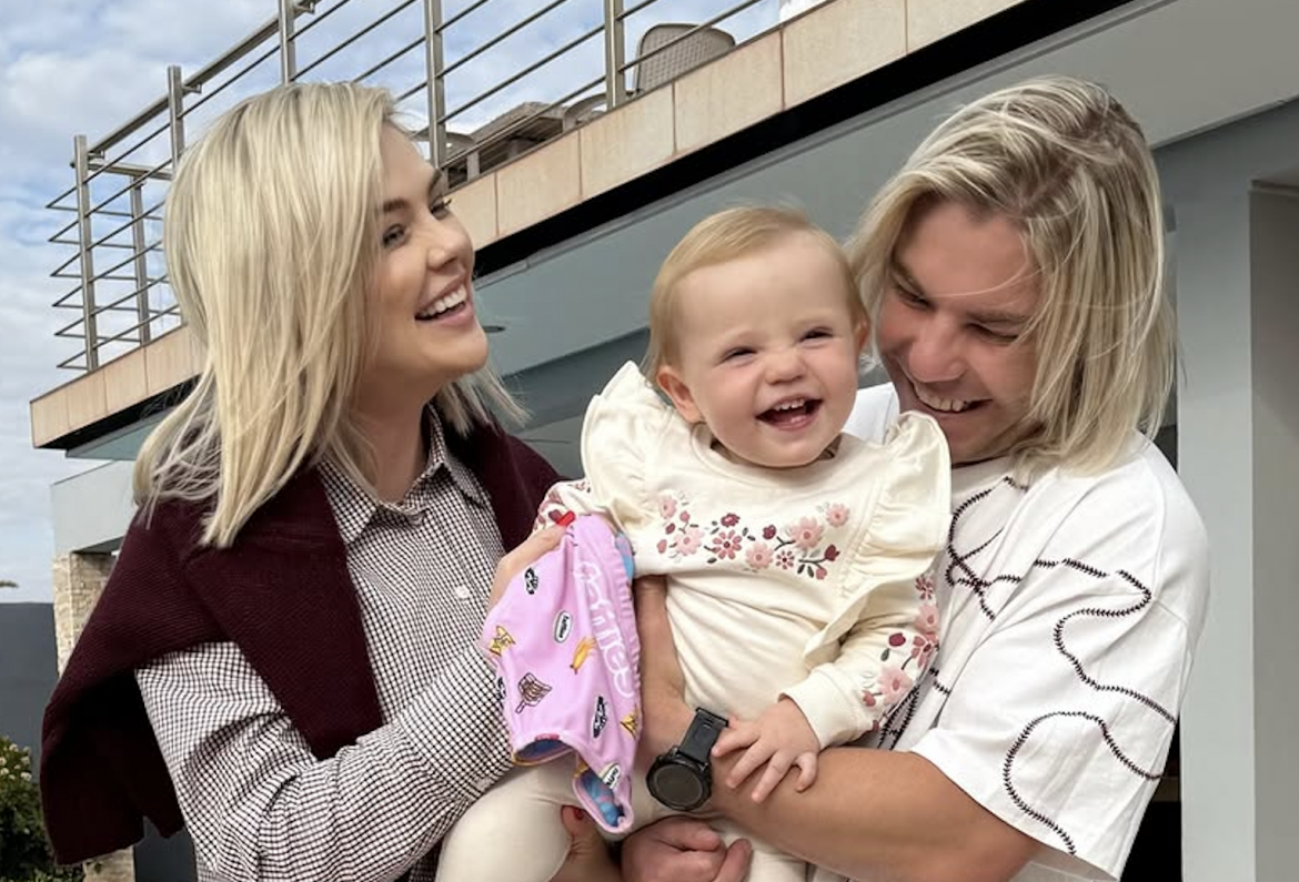 ‘We’re growing the De Klerk team’ – Faf and Mine expecting second child