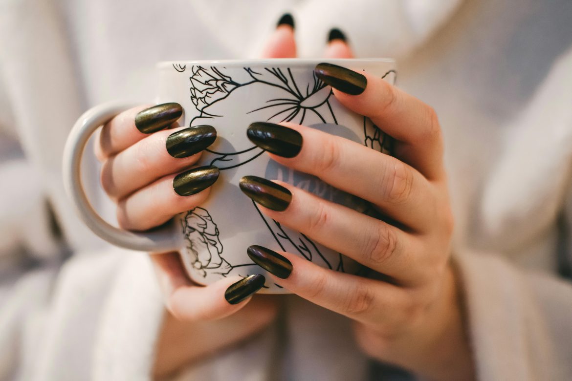 How to keep your manicure looking fresh in winter (plus our favourite winter nail designs) 