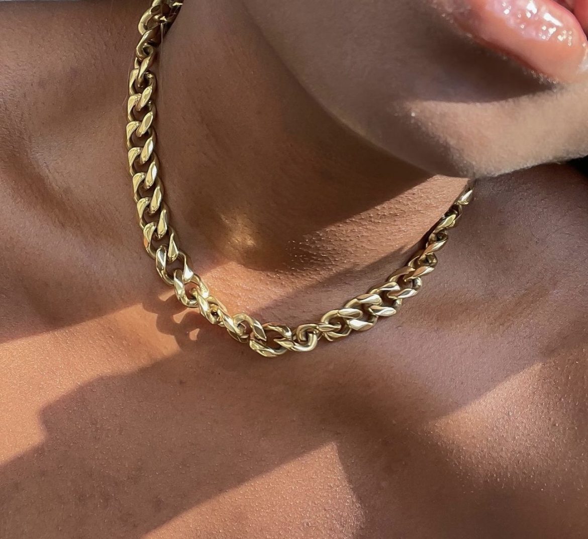 Prevention is better than cure – ways to address an ageing neck