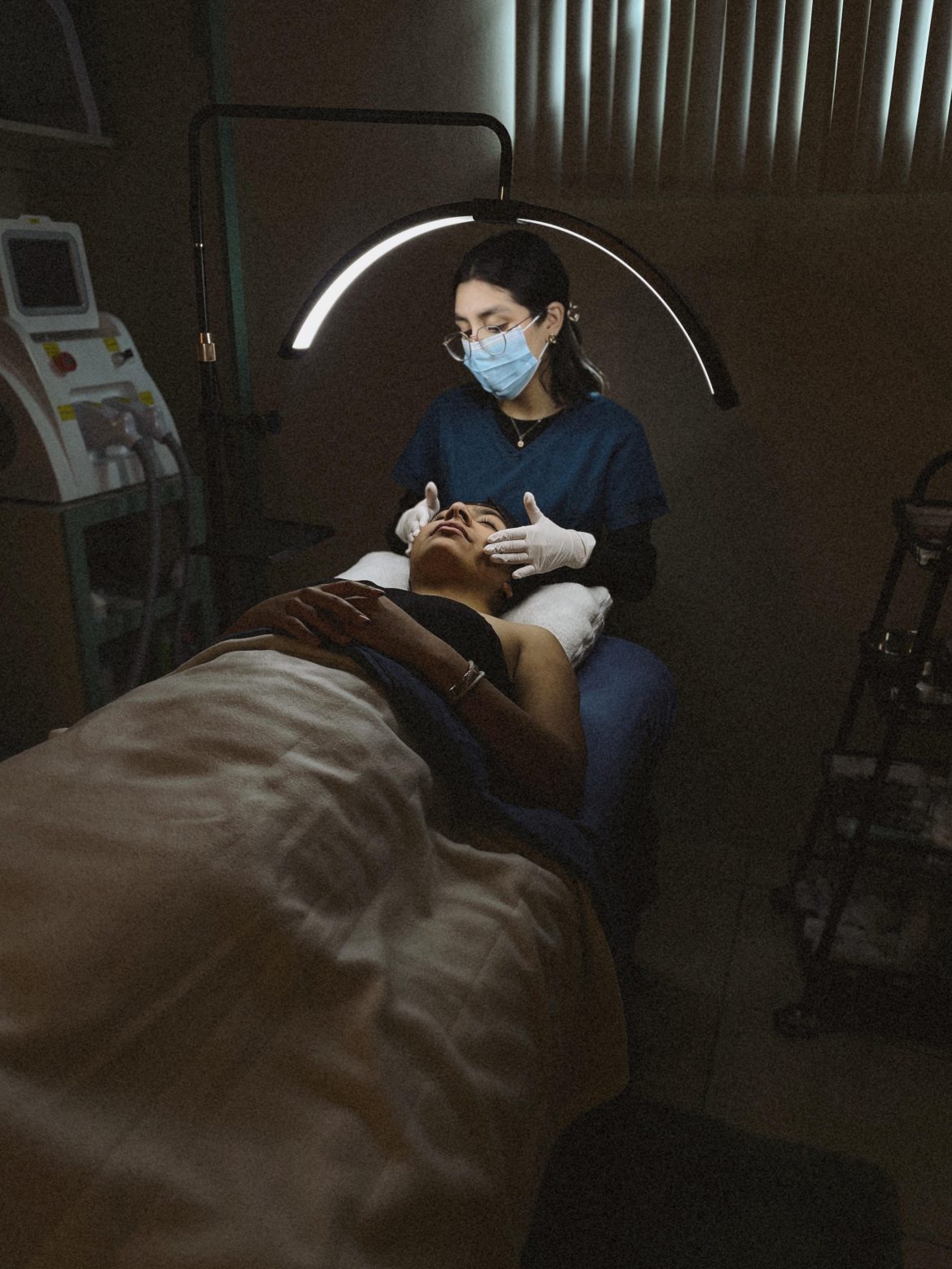 Everything you need to know about the Carbon Laser Facial