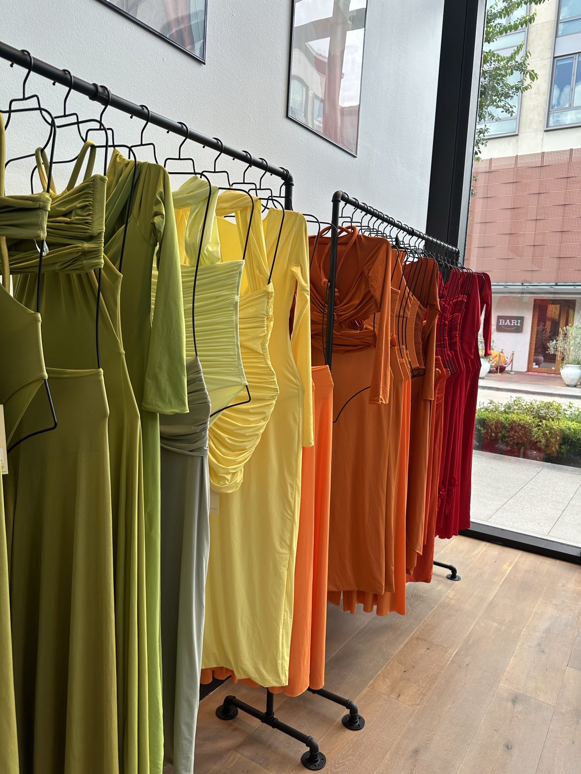 The only dressing guide you need for formal and cocktail attire