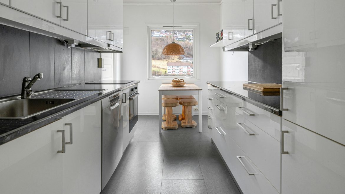 The best ways to open up a narrow galley kitchen