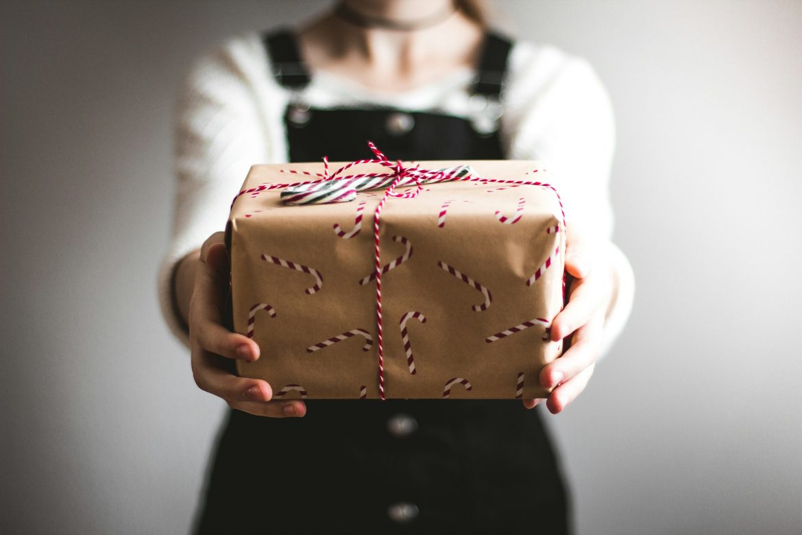 How to become a better gift giver