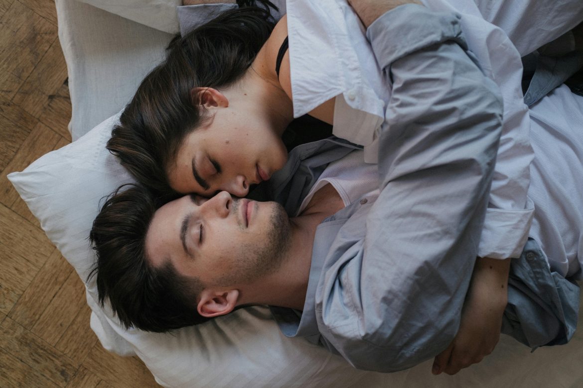 From stress relief to better sleep: the science-backed benefits of cuddling