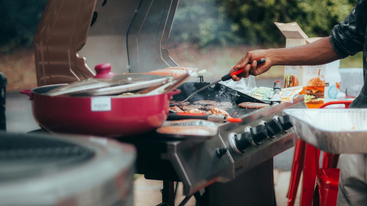 Braai Day table settings: fun, festive ideas for Heritage Day