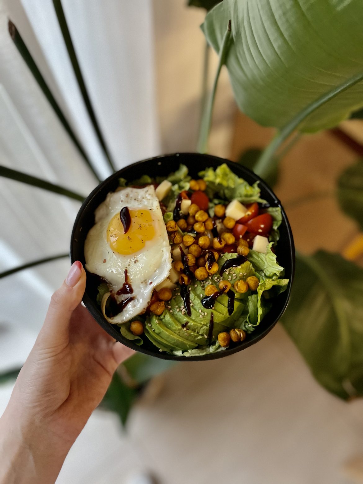 What is portion sizing and how to use your hand as a portion size indicator