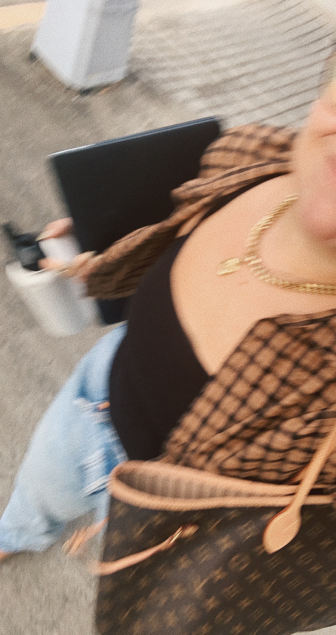 The power of nostalgic fashion: clothes equal connection