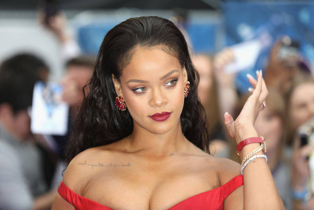 Rihanna breaks record with 200 million RIAA certifications