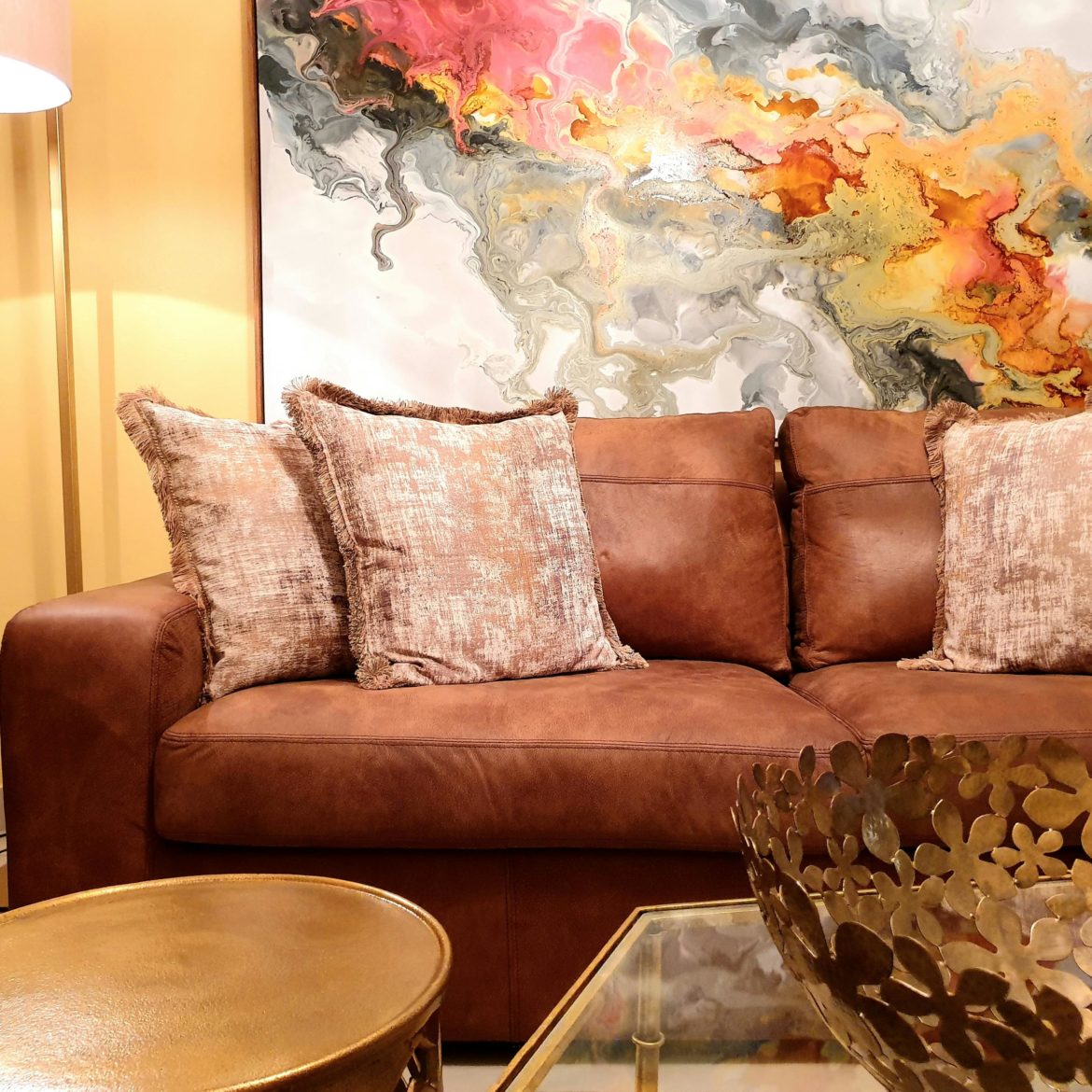 Warm neutrals vs rich autumn hues – Which palette will suit your space?