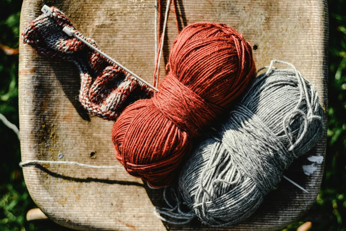 How to unravel an old sweater for its yarn, and why it is worth doing