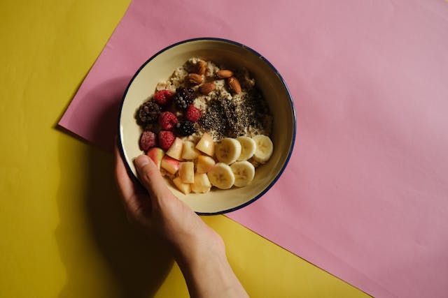 Foods That Support Better Sleep – And When to Eat Them