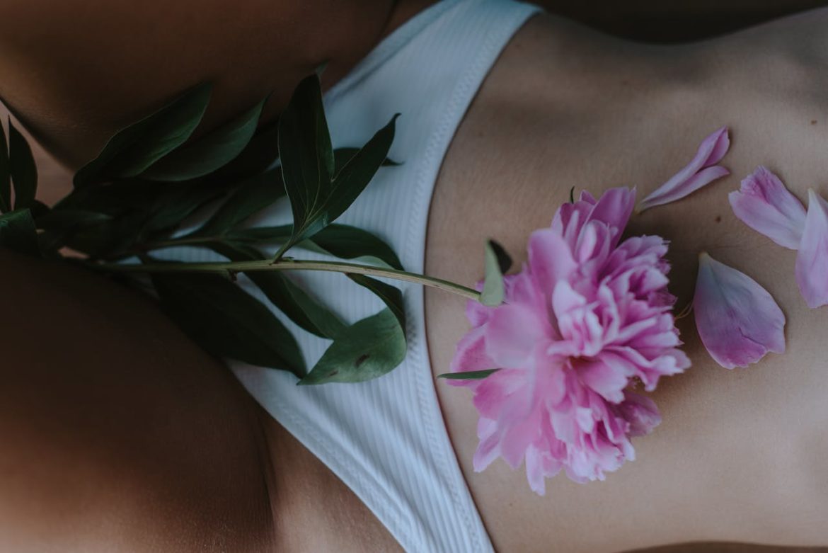 Yeast infection home remedies: what works and what to avoid