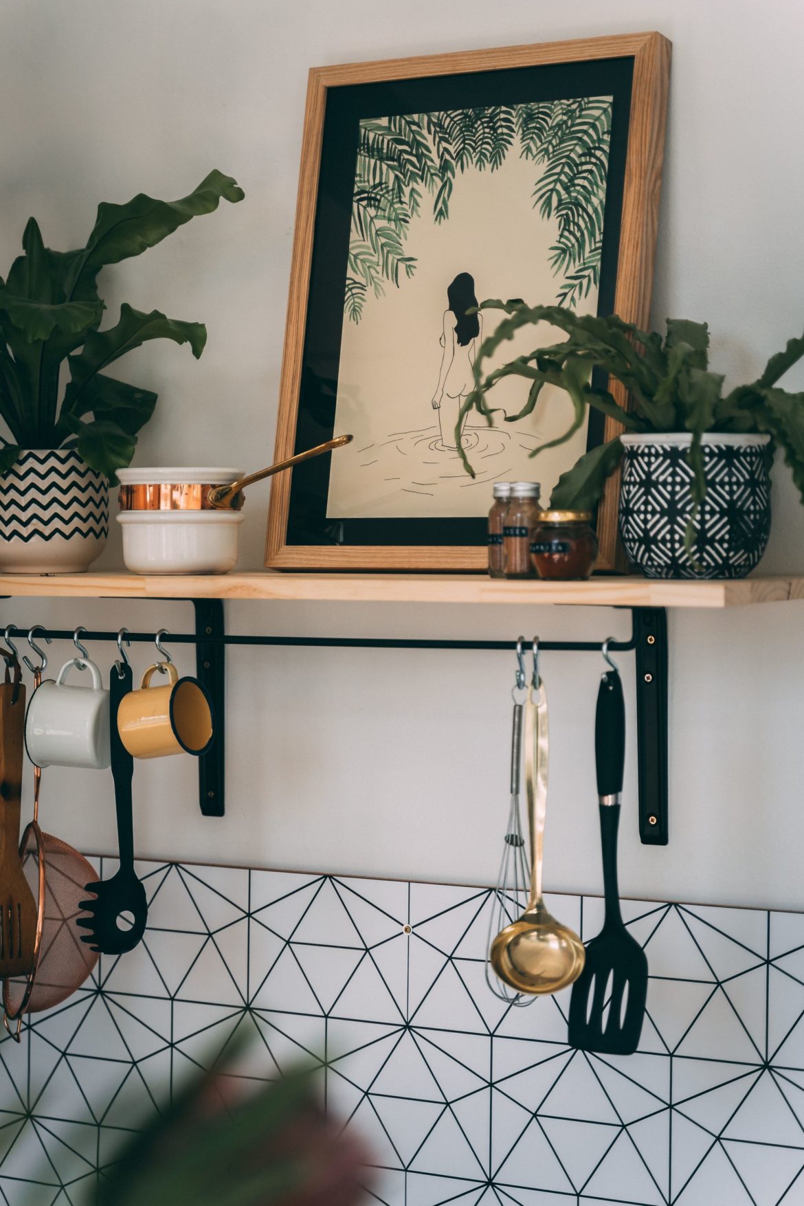 How to style a botanical corner in your kitchen