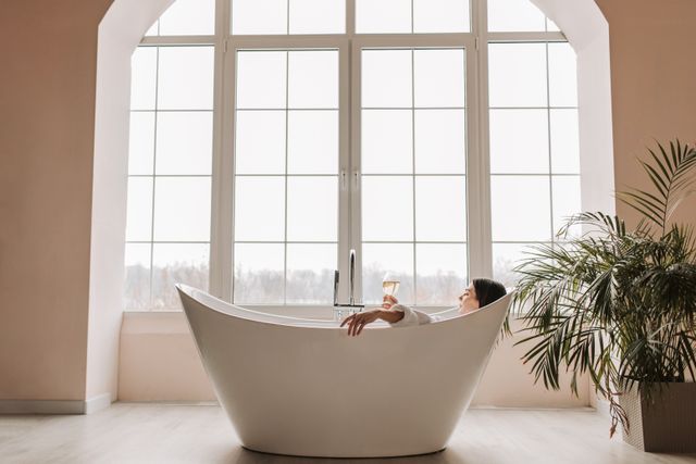 How to create a spa-inspired bathroom you’ll want to spend time in