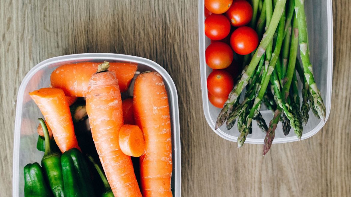How to cook and freeze fresh vegetables for healthier meal prep