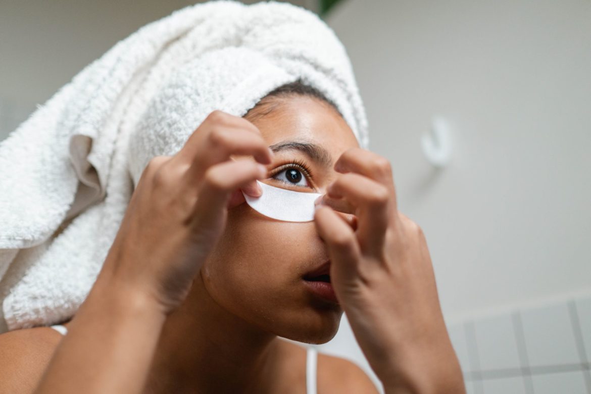 DIY under-eye patches using natural ingredients