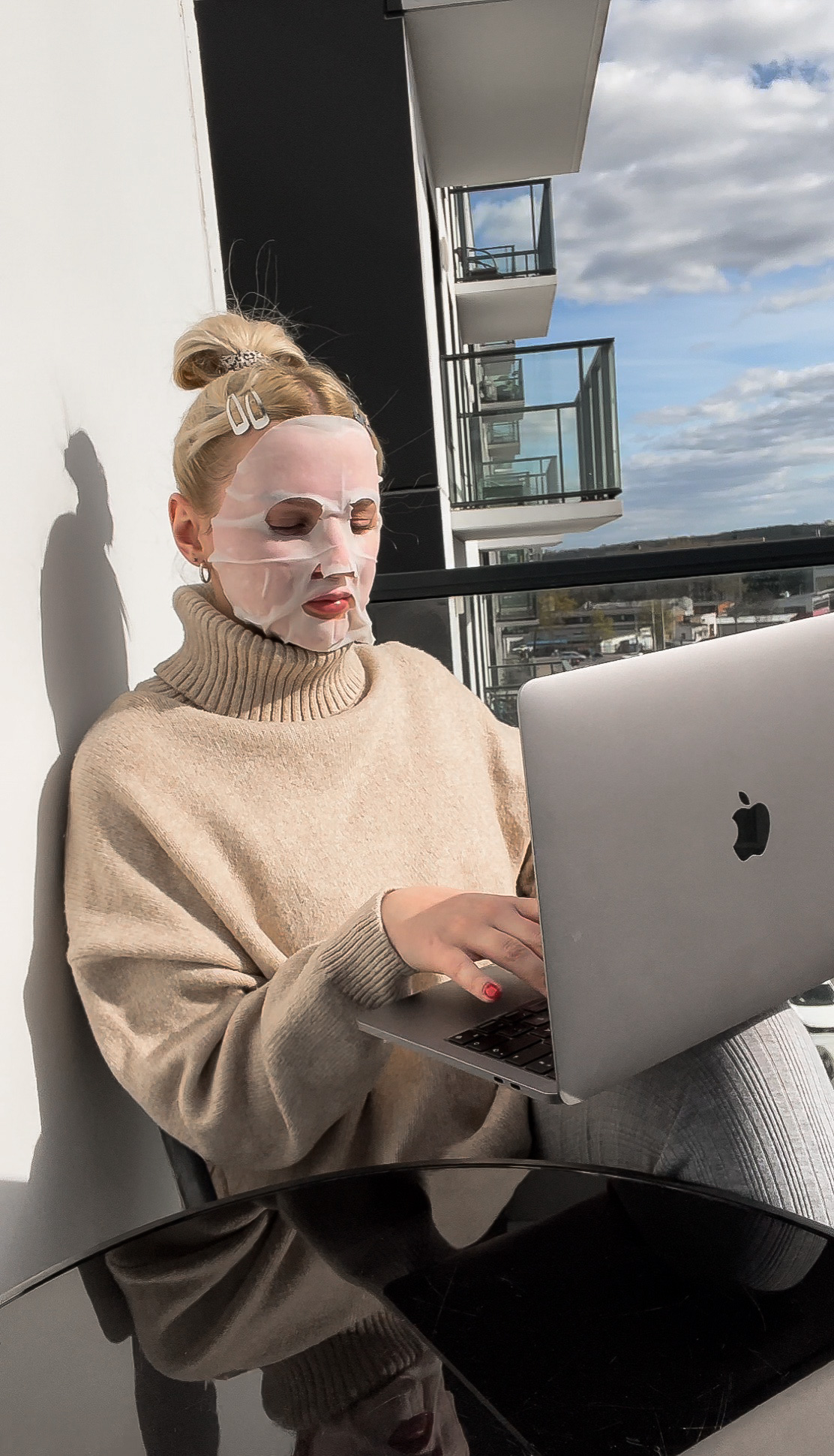 How stress shows up on your face (And what you can do about it)