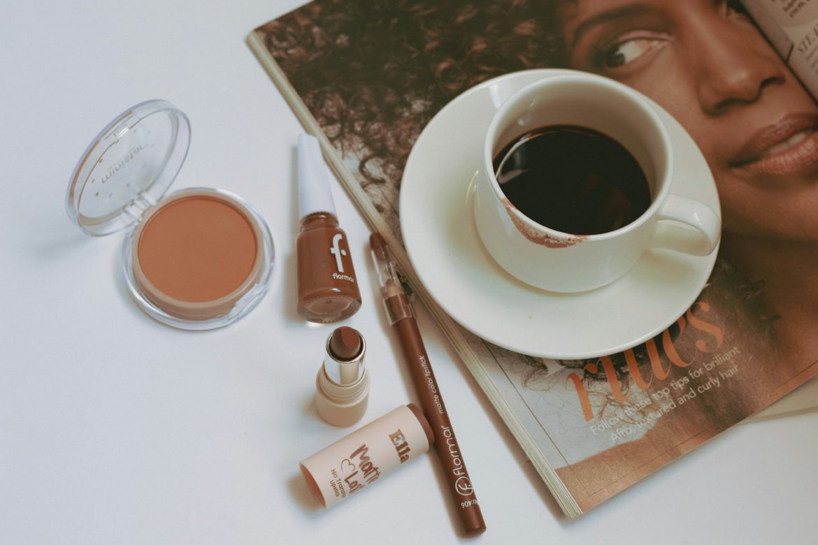 3 perfect lip liner and gloss combos for every occasion