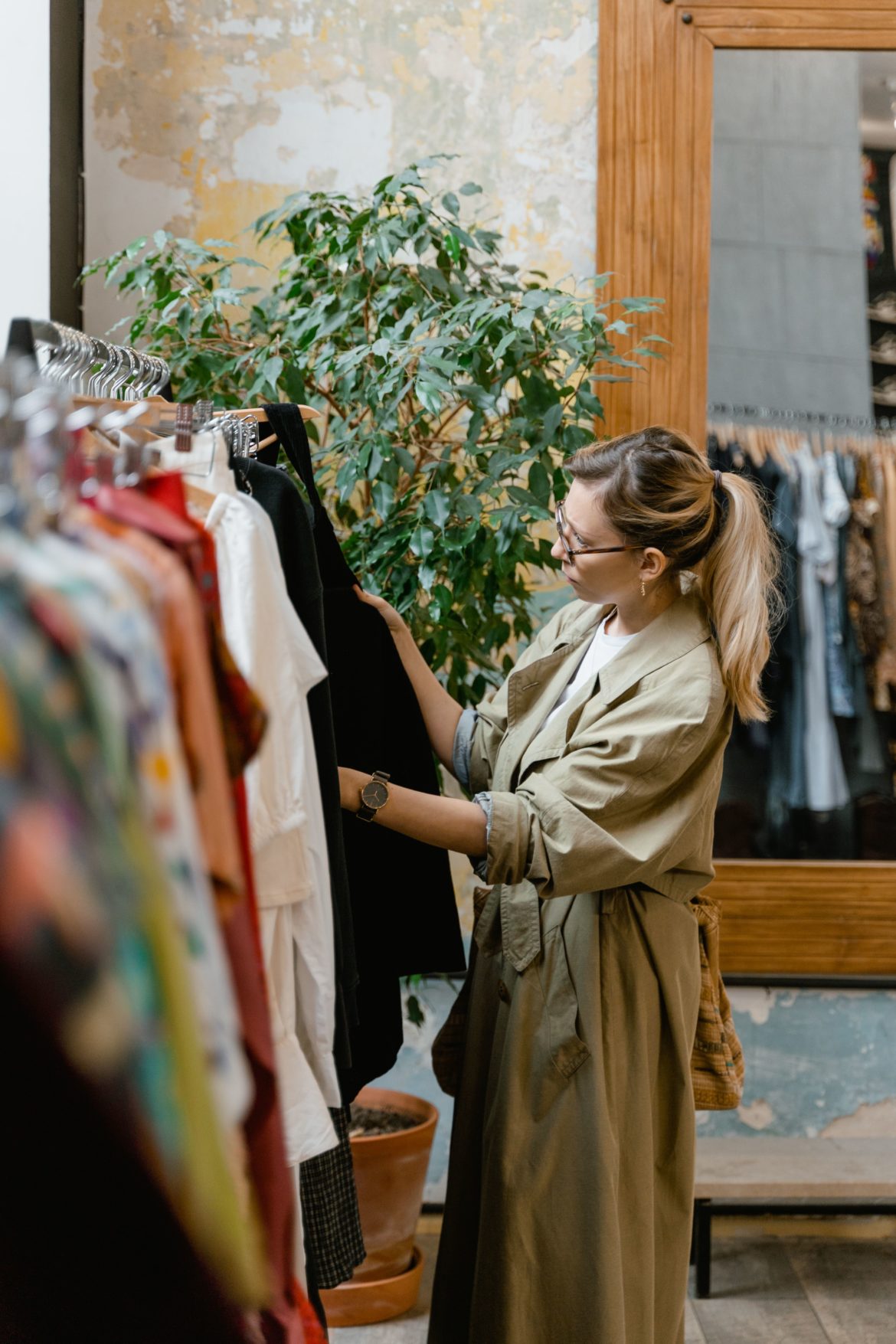How to create five outfits from three key pieces